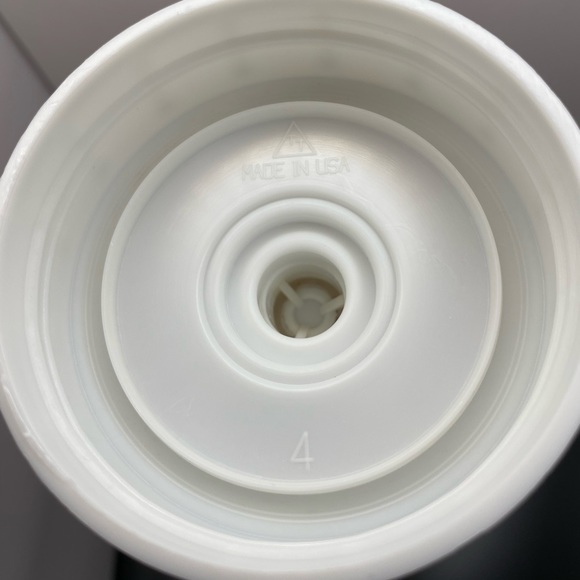 Dooney & Bourke || 💕 Sport Bottle Vintage || Collectors Item - Picture 5 of 9